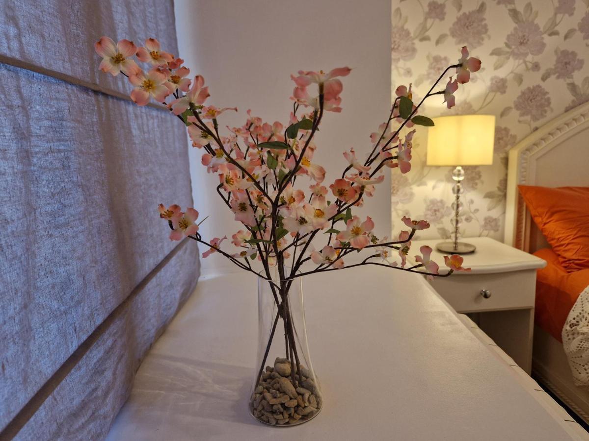 Lovely Apartment In Tallinn Old Town Ngoại thất bức ảnh